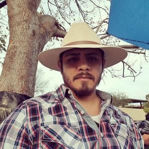 Meet your Posher, J luis